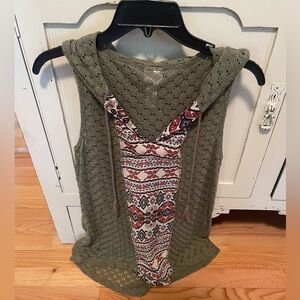 Daytrip Sleeveless Shirt